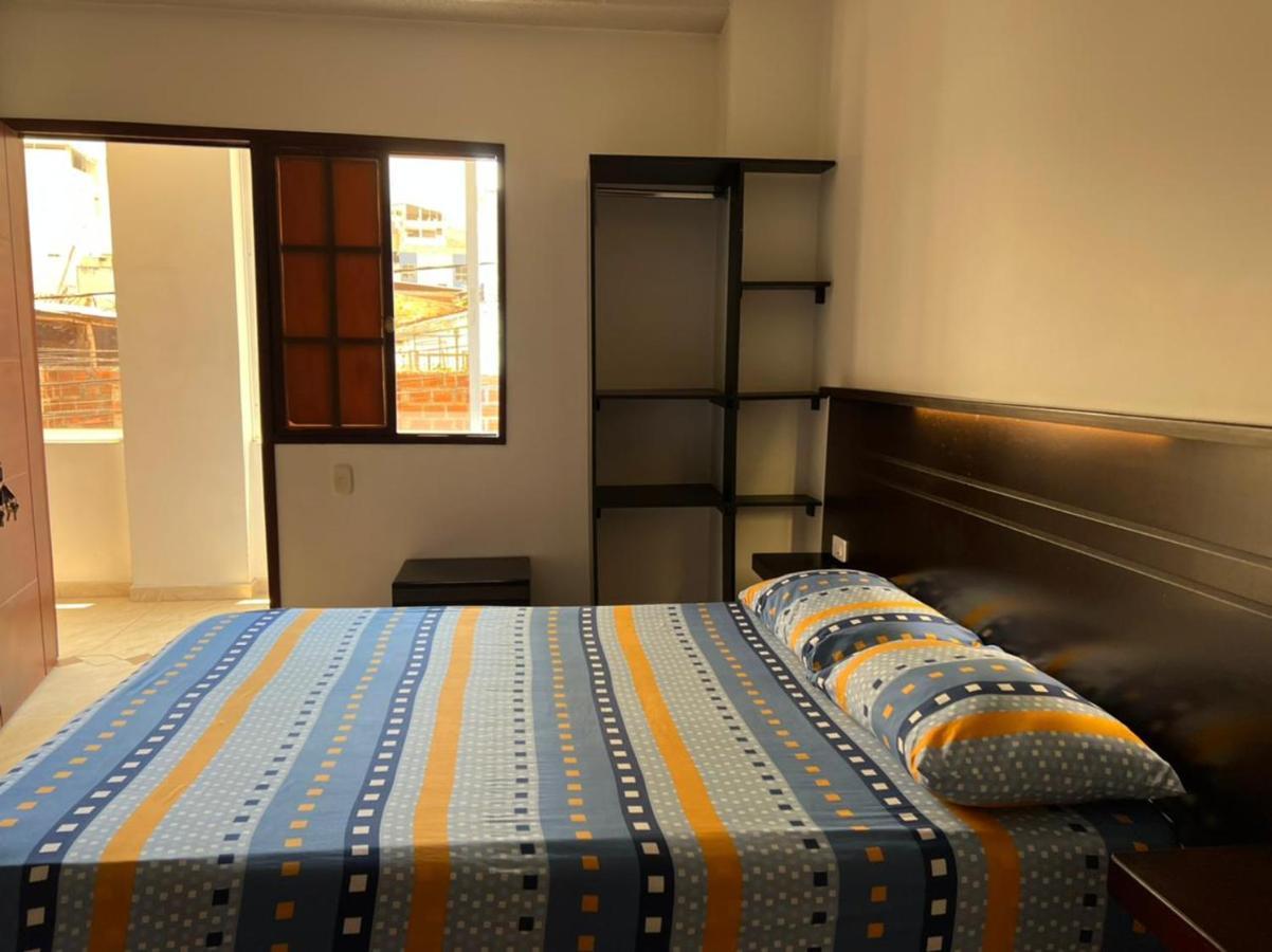 Hotel Marialu Ocaña Екстериор снимка