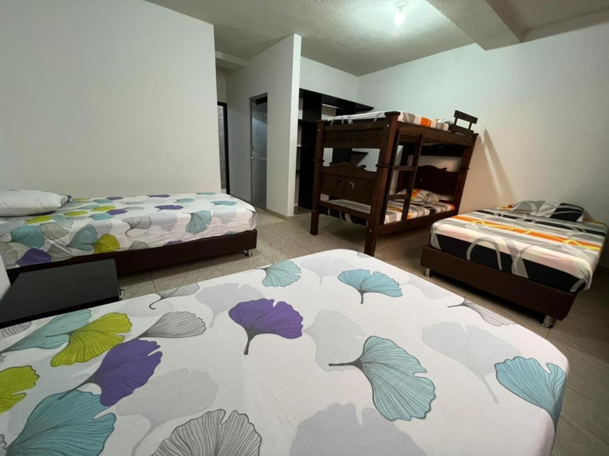 Hotel Marialu Ocaña Екстериор снимка