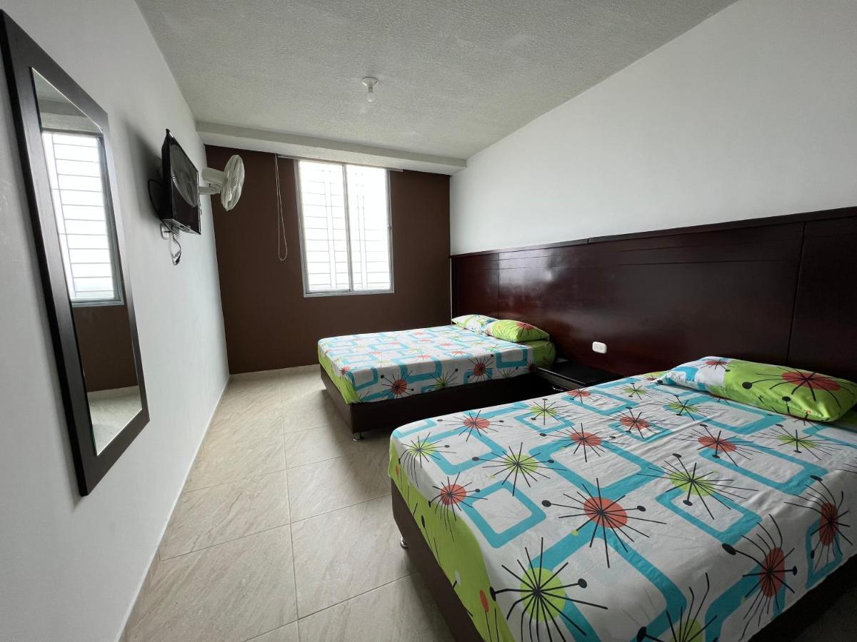 Hotel Marialu Ocaña Екстериор снимка
