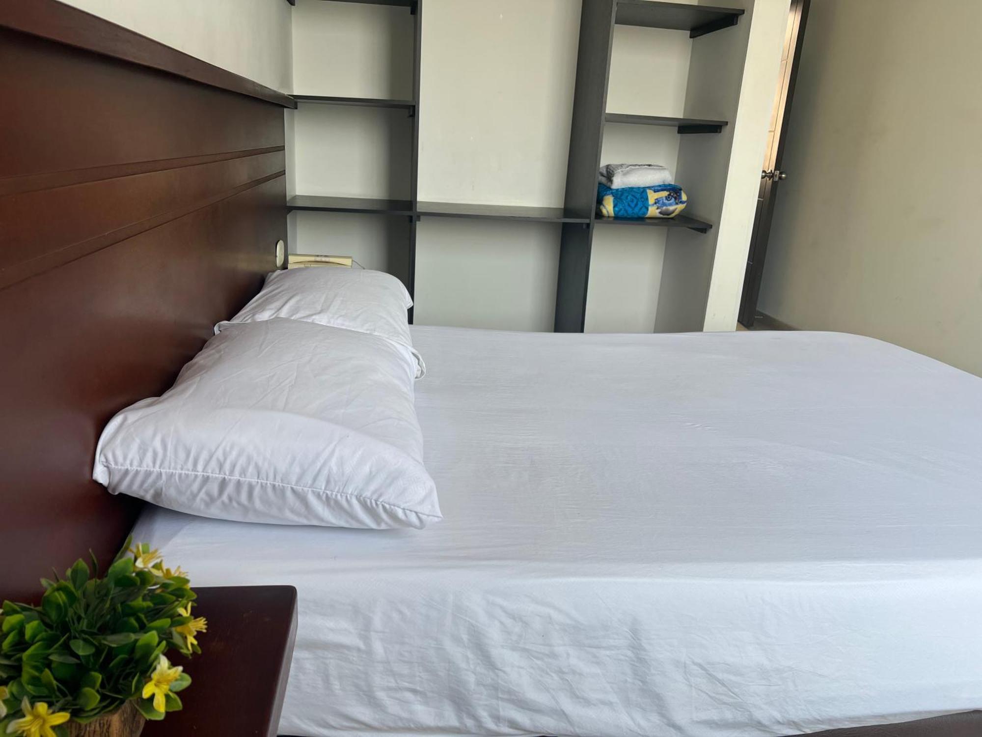 Hotel Marialu Ocaña Екстериор снимка